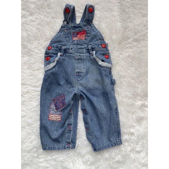 VIntage toddler girl sz. 12 mo. USA flag, heart buttons overalls. Adorable